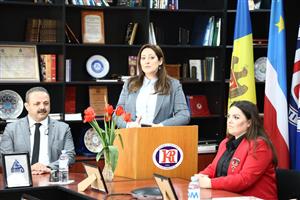 Gagauzların Kilimcilik adetleri kitabı Moldova’da tanıtıldı